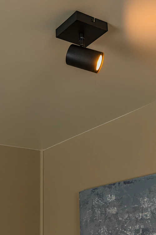 Lucide AMIGO - Plafondspot - 1xGU10 - Zwart - sfeer 1